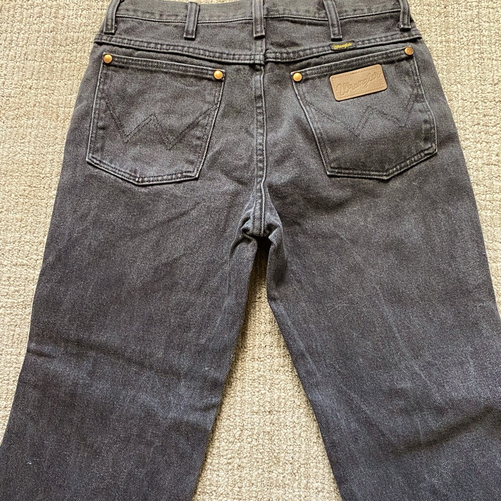Wrangler straight leg jeans
